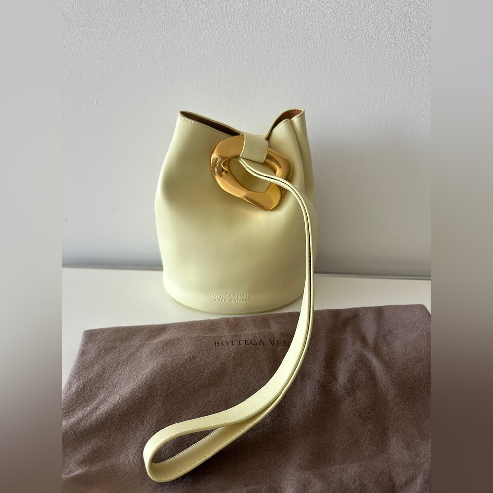 Bottega Venetia Drop Bucket Bag - Yellow, Like New